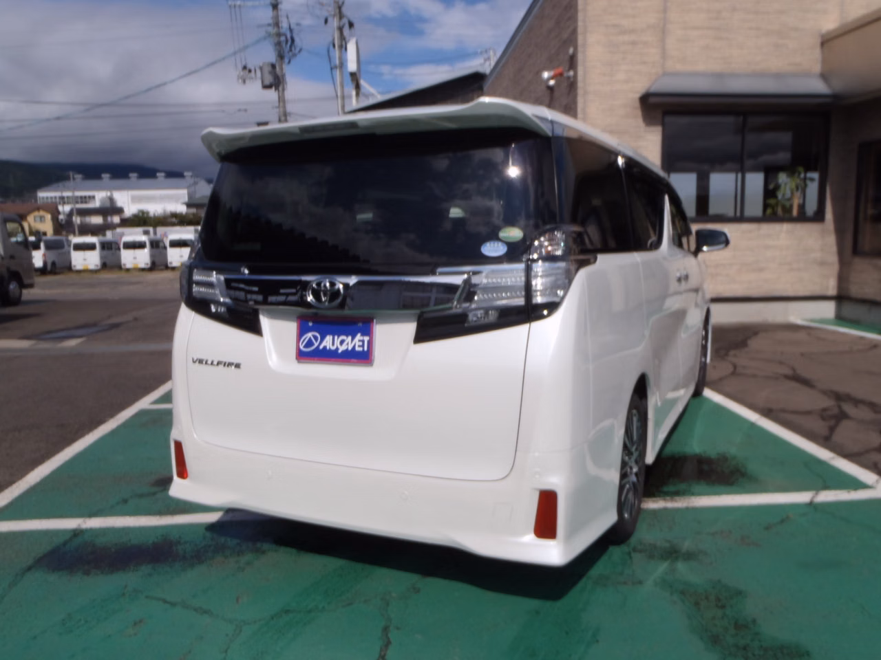 TOYOTA VELLFIRE