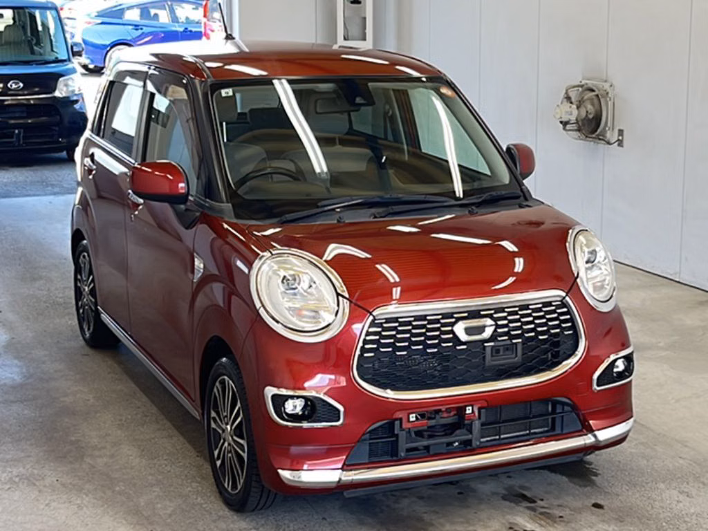 DAIHATSU CAST