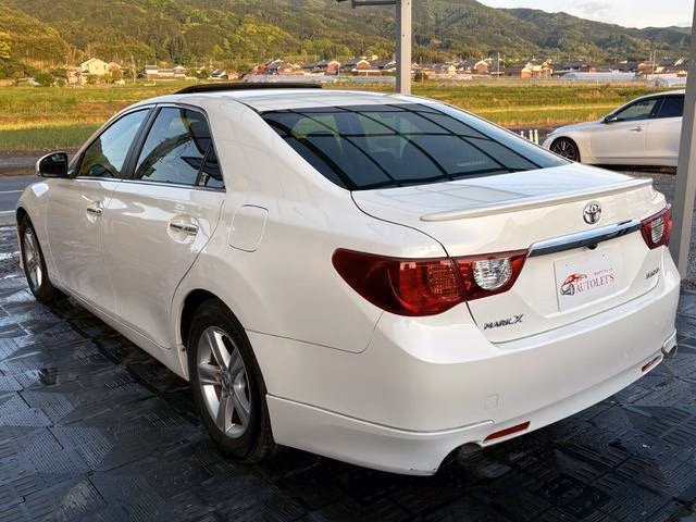 TOYOTA MARK X