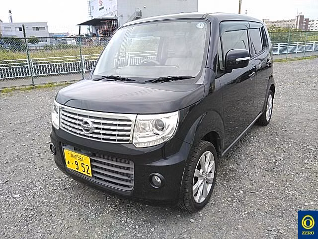 NISSAN MOCO
