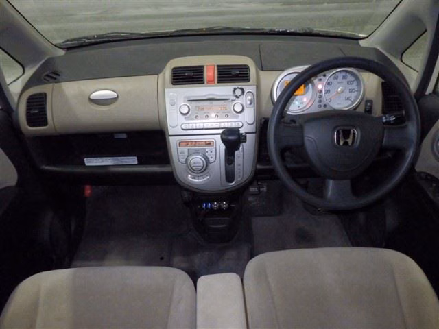 HONDA LIFE