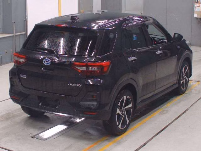 DAIHATSU ROCKY