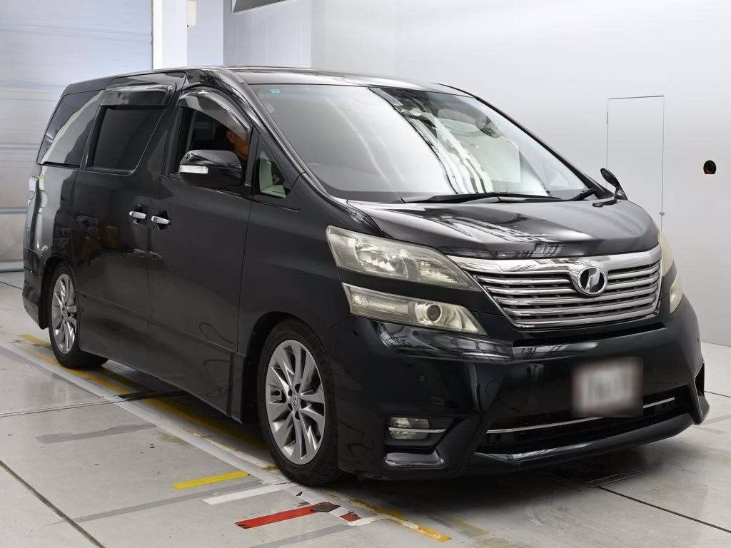 TOYOTA VELLFIRE