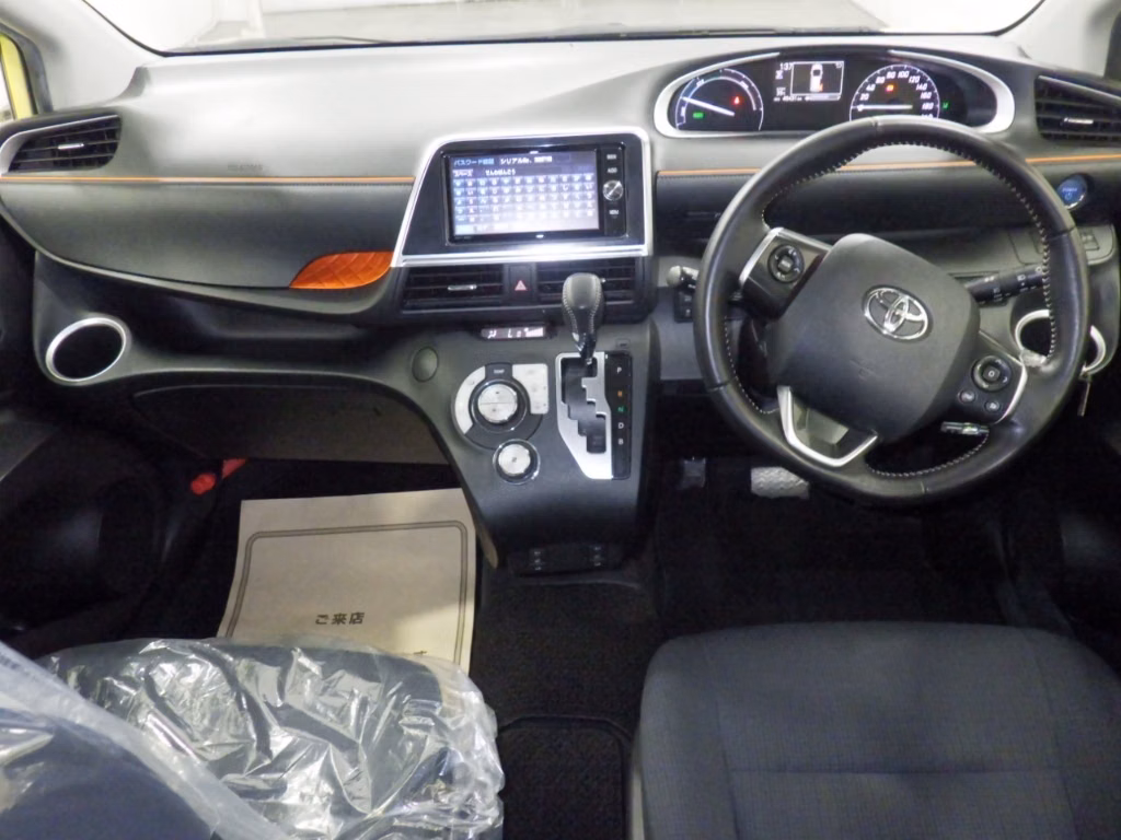 TOYOTA SIENTA
