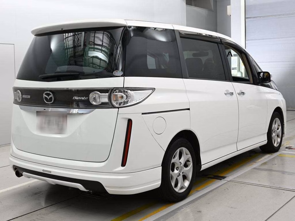 MAZDA BIANTE