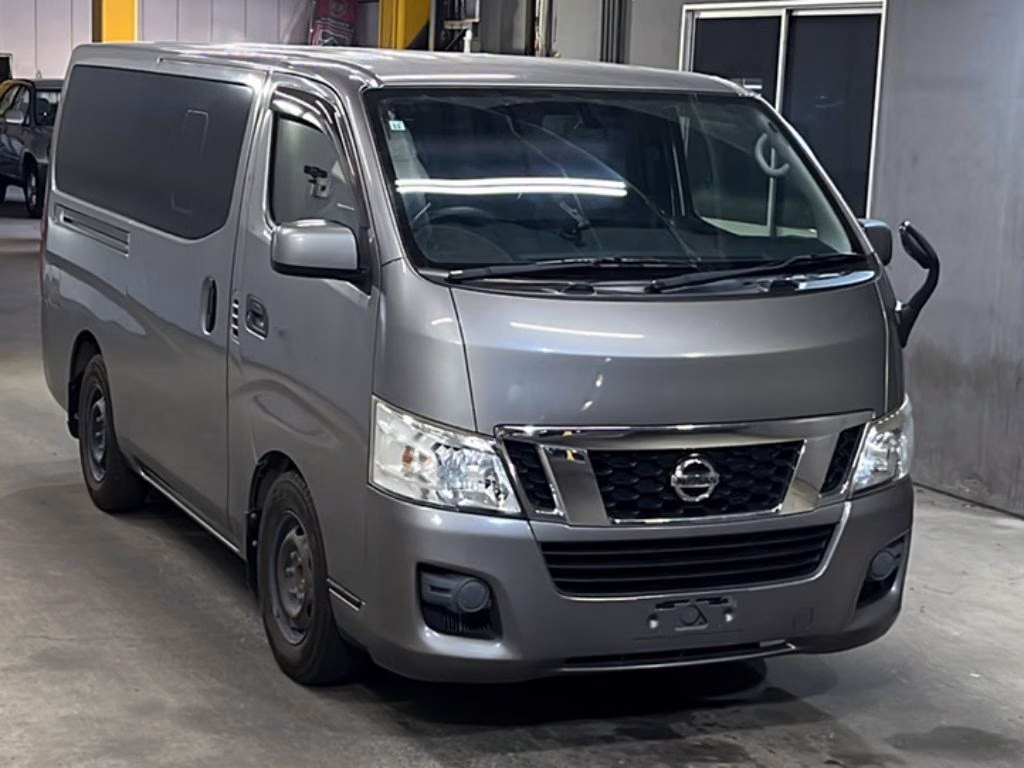 NISSAN NV350 CARAVAN