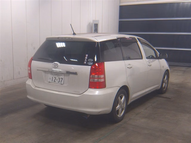 TOYOTA WISH