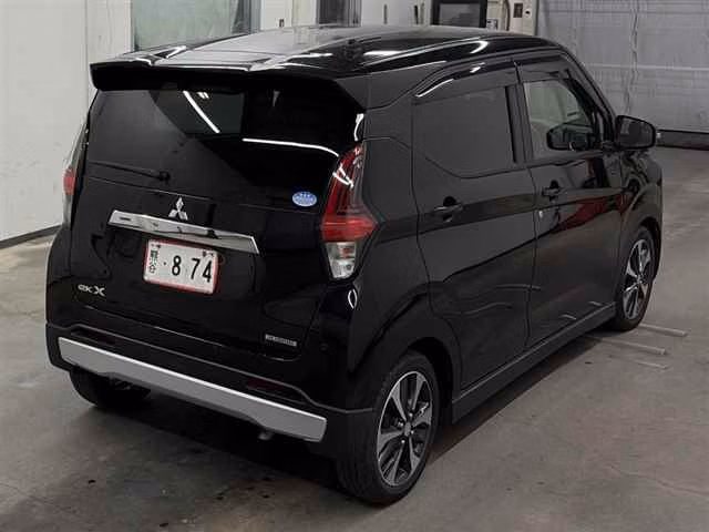 MITSUBISHI EK X