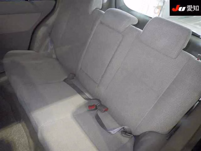 TOYOTA RAUM