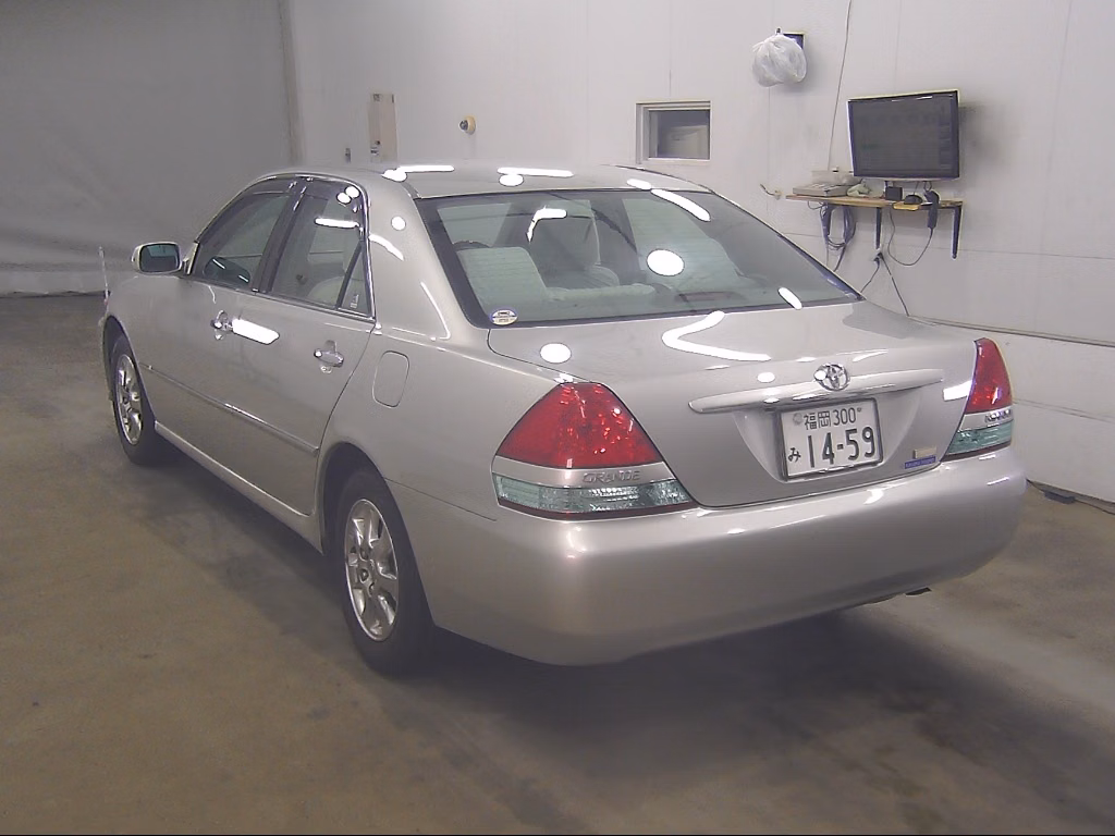 TOYOTA MARK II
