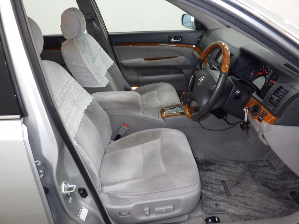 TOYOTA MARK II