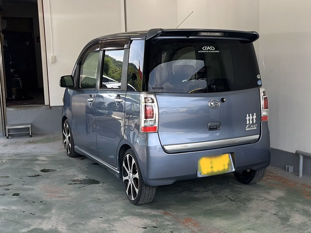 DAIHATSU TANTO EXE