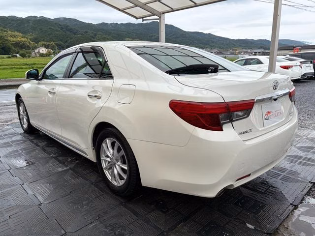 TOYOTA MARK X