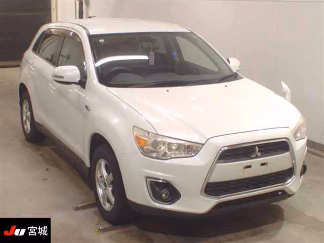MITSUBISHI RVR