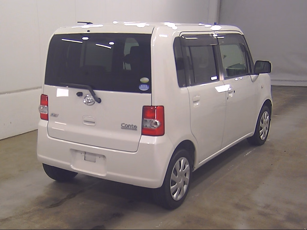 DAIHATSU MOVE CONTE