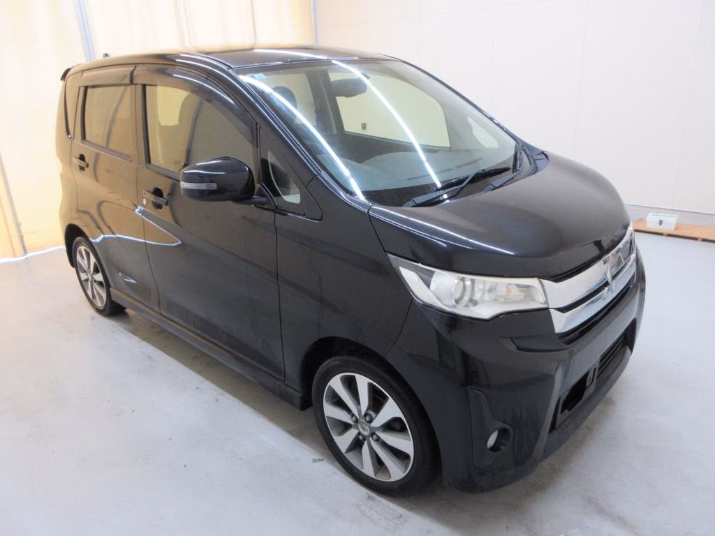 MITSUBISHI EK CUSTOM