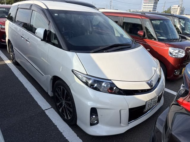 TOYOTA ESTIMA