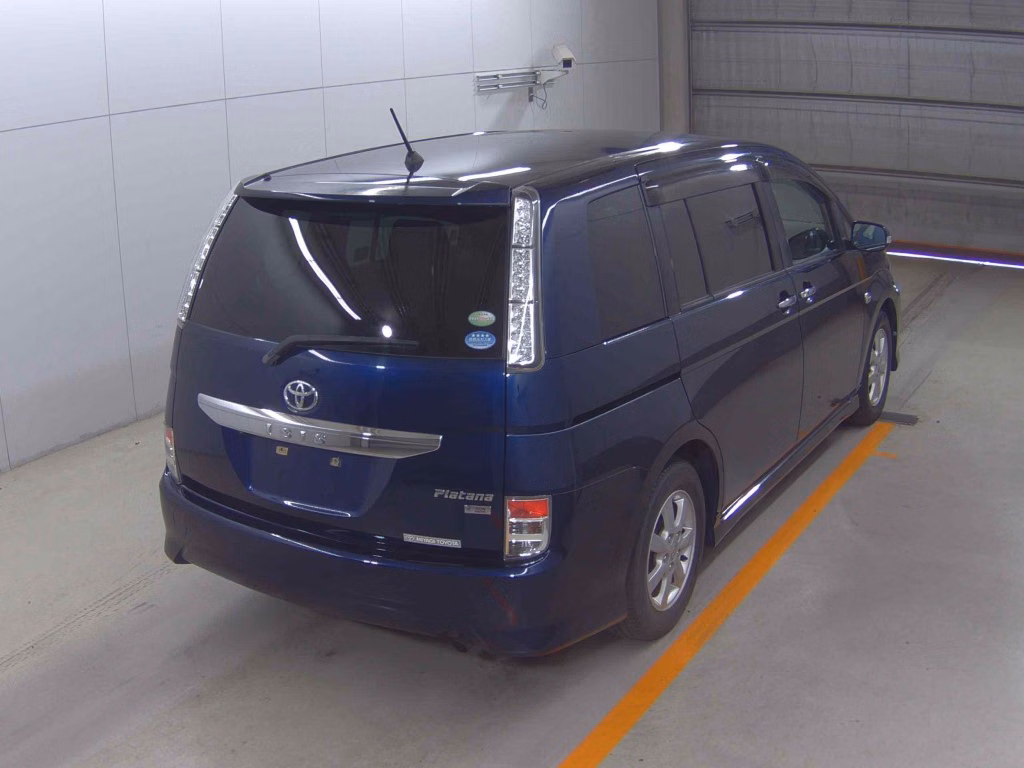 TOYOTA ISIS