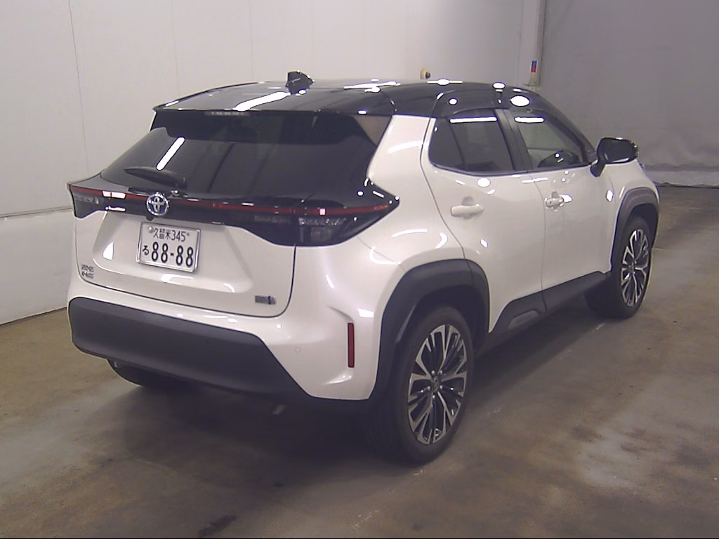 TOYOTA YARIS CROSS