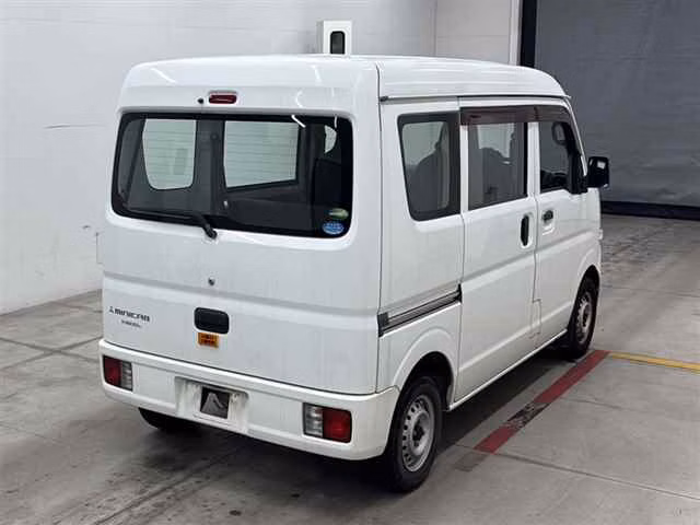 MITSUBISHI MINICAB