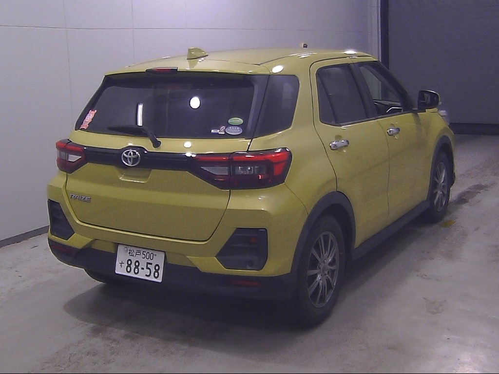 TOYOTA RAIZE