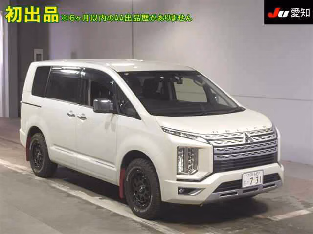 MITSUBISHI DELICA D:5