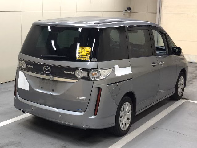 MAZDA BIANTE
