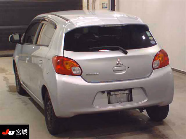 MITSUBISHI MIRAGE