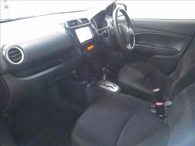 MITSUBISHI MIRAGE