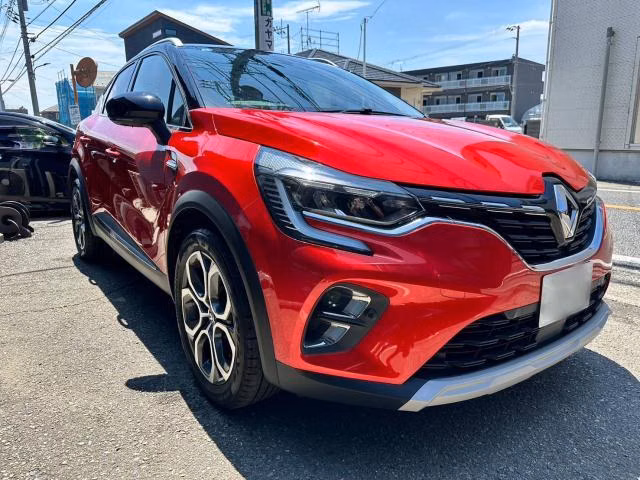 RENAULT CAPTUR