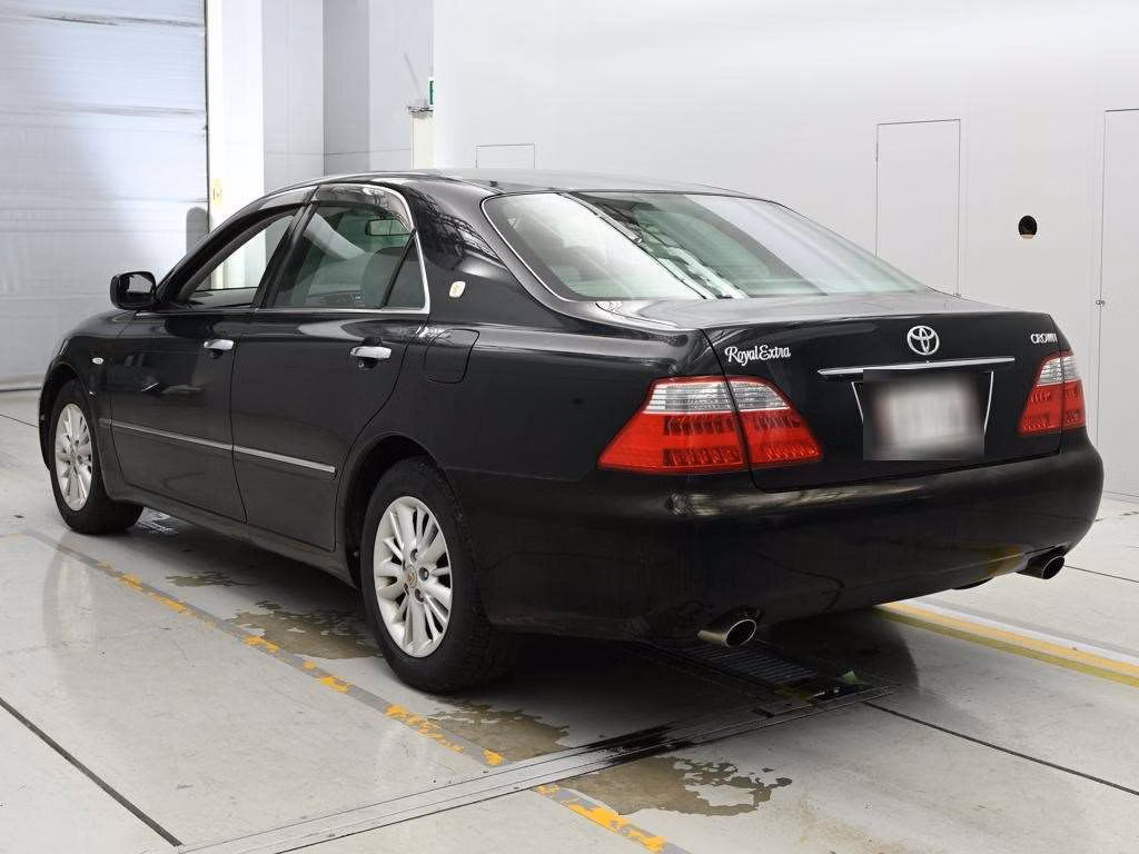 TOYOTA CROWN