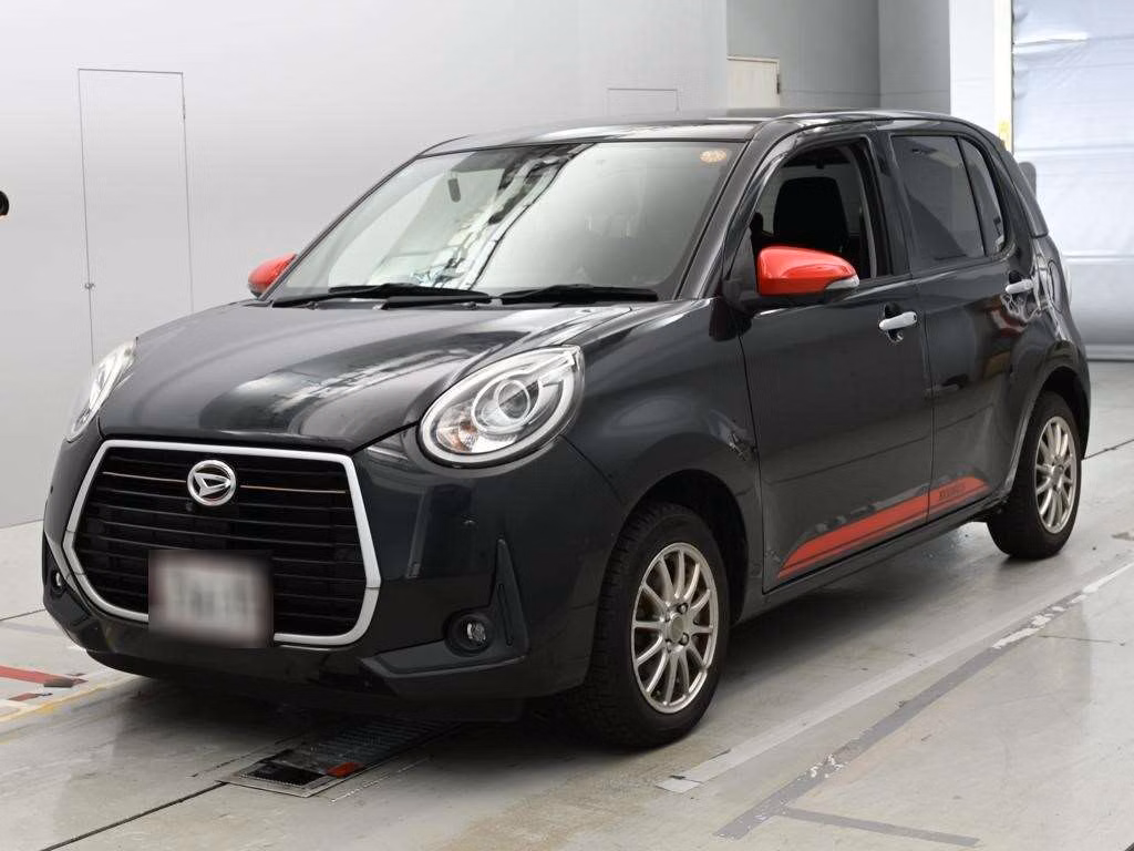 DAIHATSU BOON
