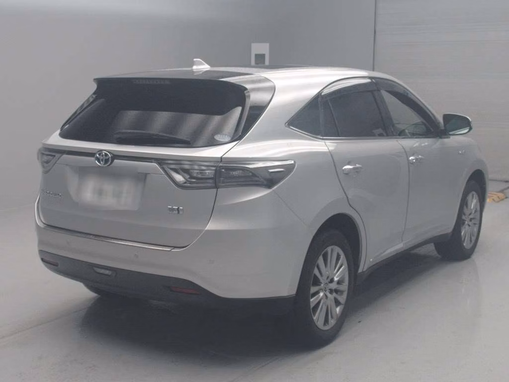 TOYOTA HARRIER