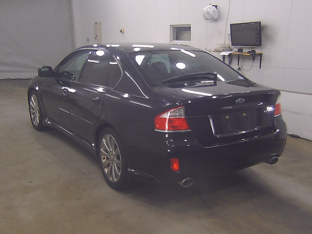 SUBARU LEGACY B4