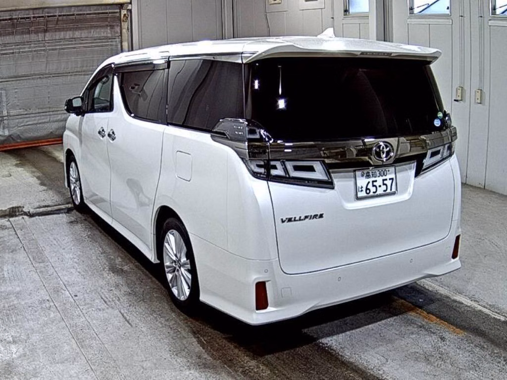 TOYOTA VELLFIRE