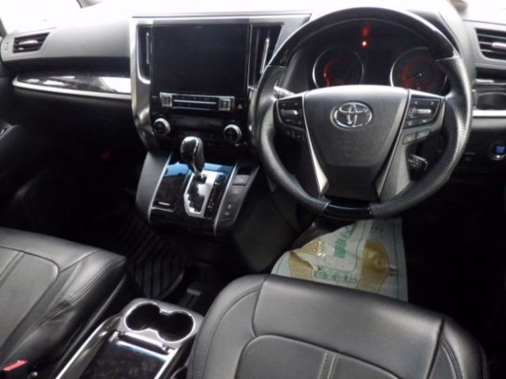 TOYOTA VELLFIRE