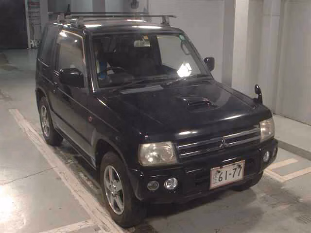 MITSUBISHI PAJERO MINI