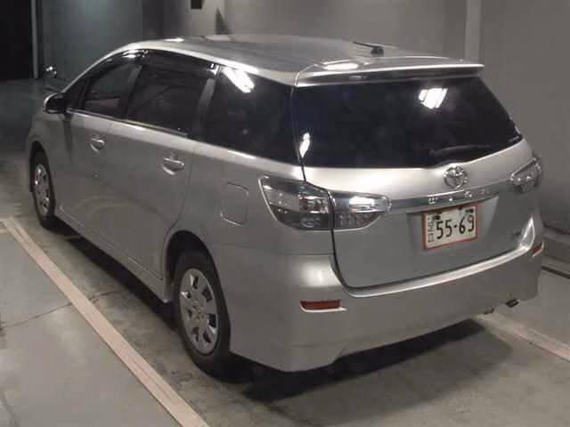 TOYOTA WISH