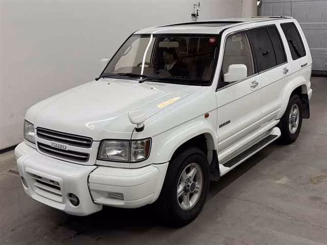 ISUZU BIGHORN