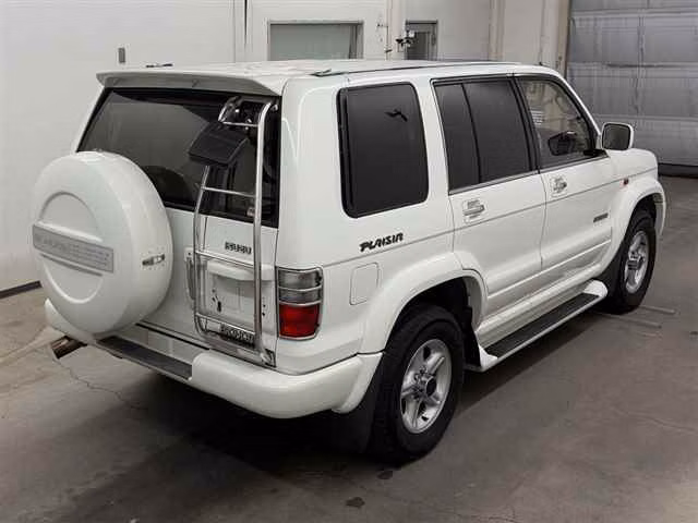 ISUZU BIGHORN