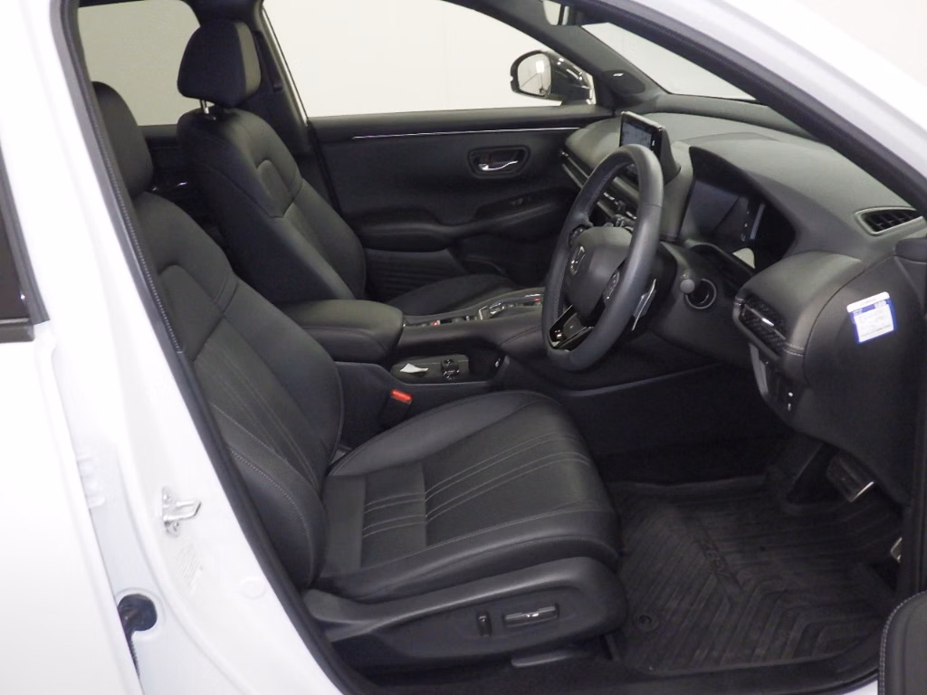 HONDA ZR-V