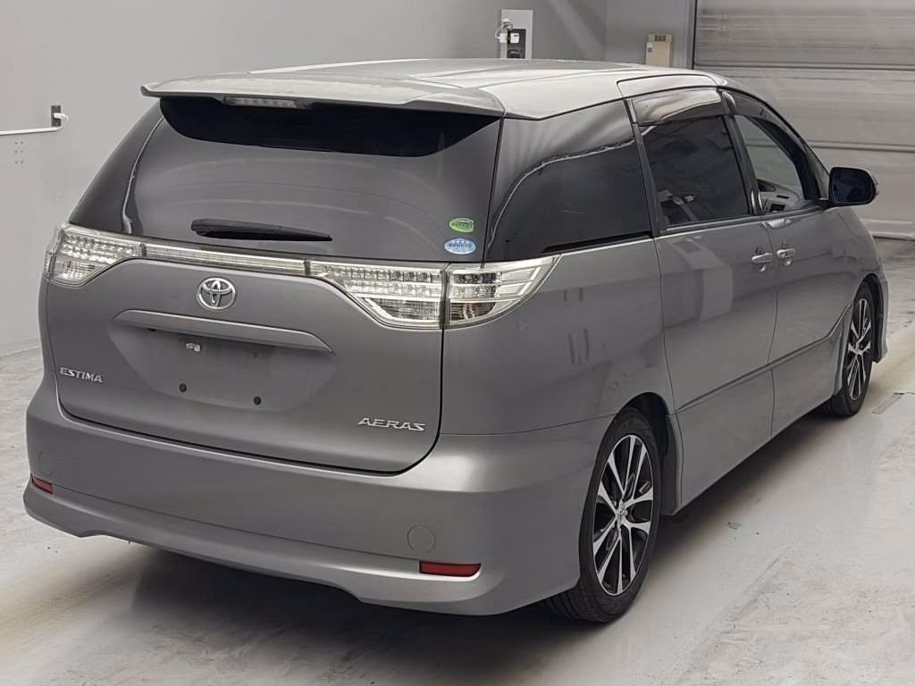 TOYOTA ESTIMA