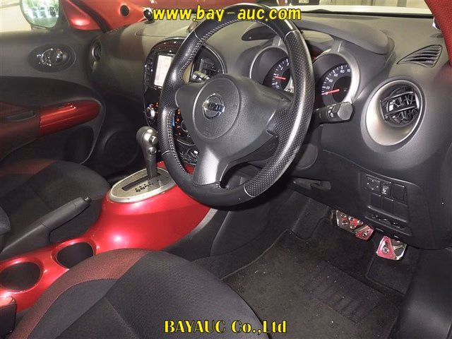 NISSAN JUKE