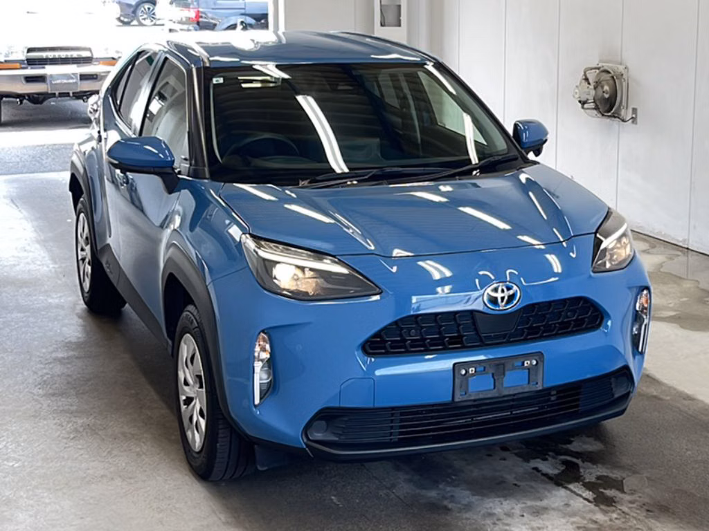 TOYOTA YARIS CROSS