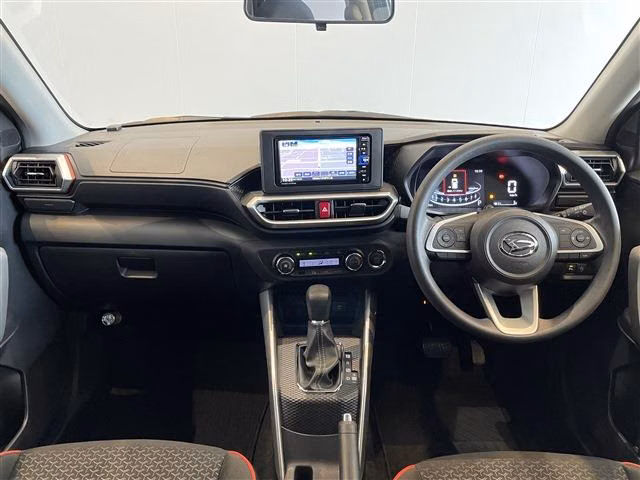 DAIHATSU ROCKY