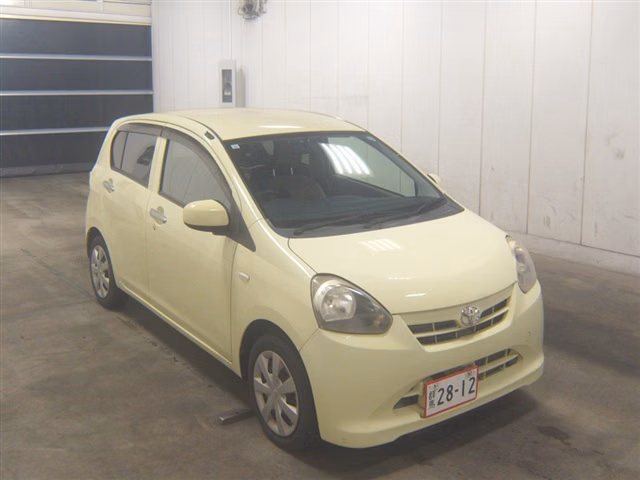 TOYOTA PIXIS EPOCH