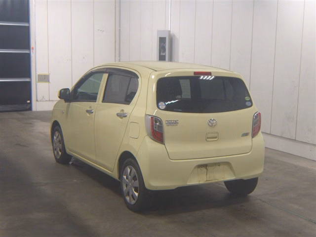 TOYOTA PIXIS EPOCH