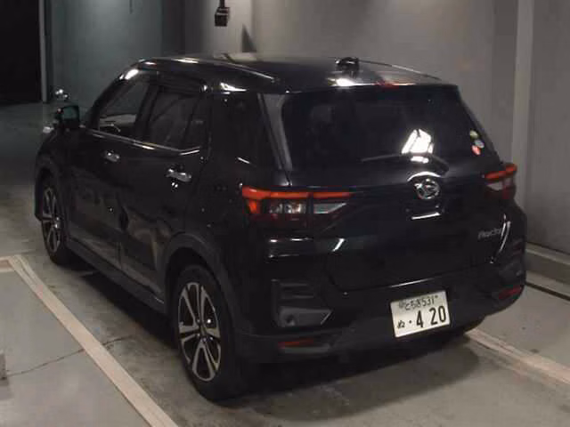 DAIHATSU ROCKY