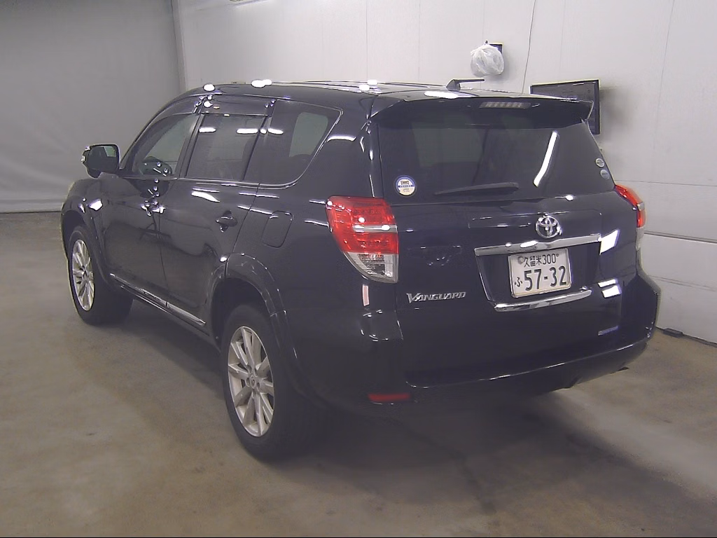 TOYOTA VANGUARD