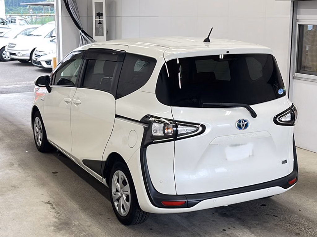 TOYOTA SIENTA